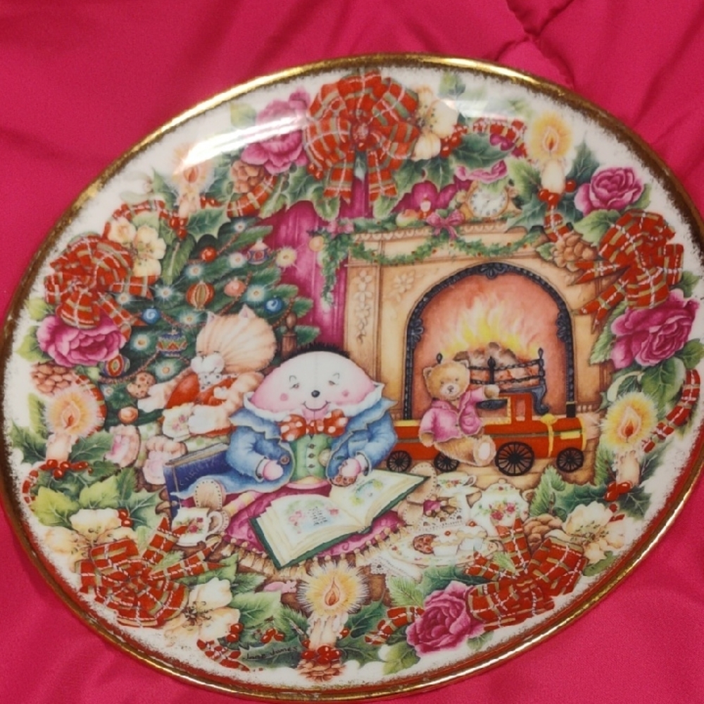 Royal Albert Holiday Plate with Gold and Pink Accents
